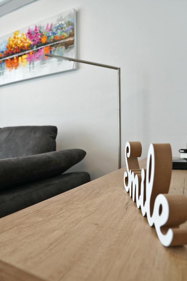 Zen Apartment *